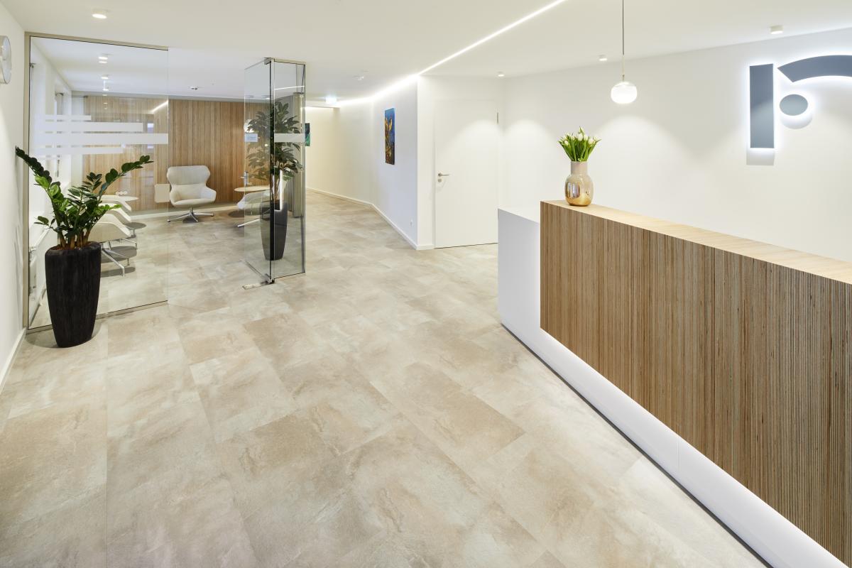 husnik_hannoverklinik_empfang