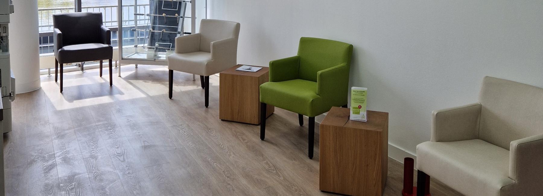 Reha-Zentrum in Saarbrücken Wartebereich